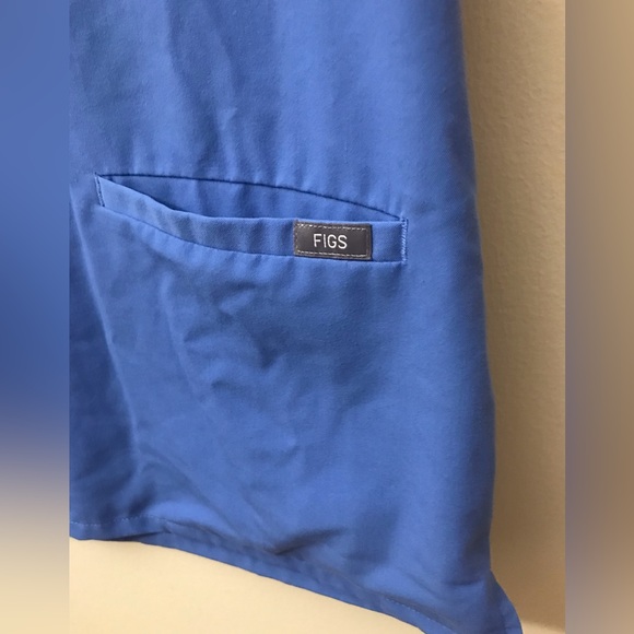 Figs Technical Womens Light Blue Scrub Two Pocket Style Top Size Small - Picture 5 of 12